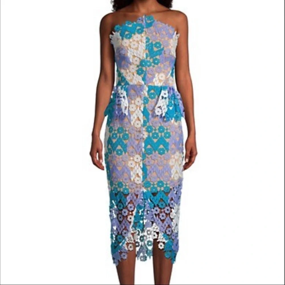 Elliatt Heavenly Creatures Optics Floral Lace Peplum Dress - Picture 1 of 6